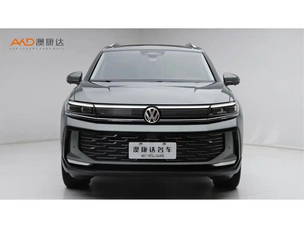 2026 Range Rover 450TSI AWD Supreme 6-Seater — миниатюра 2