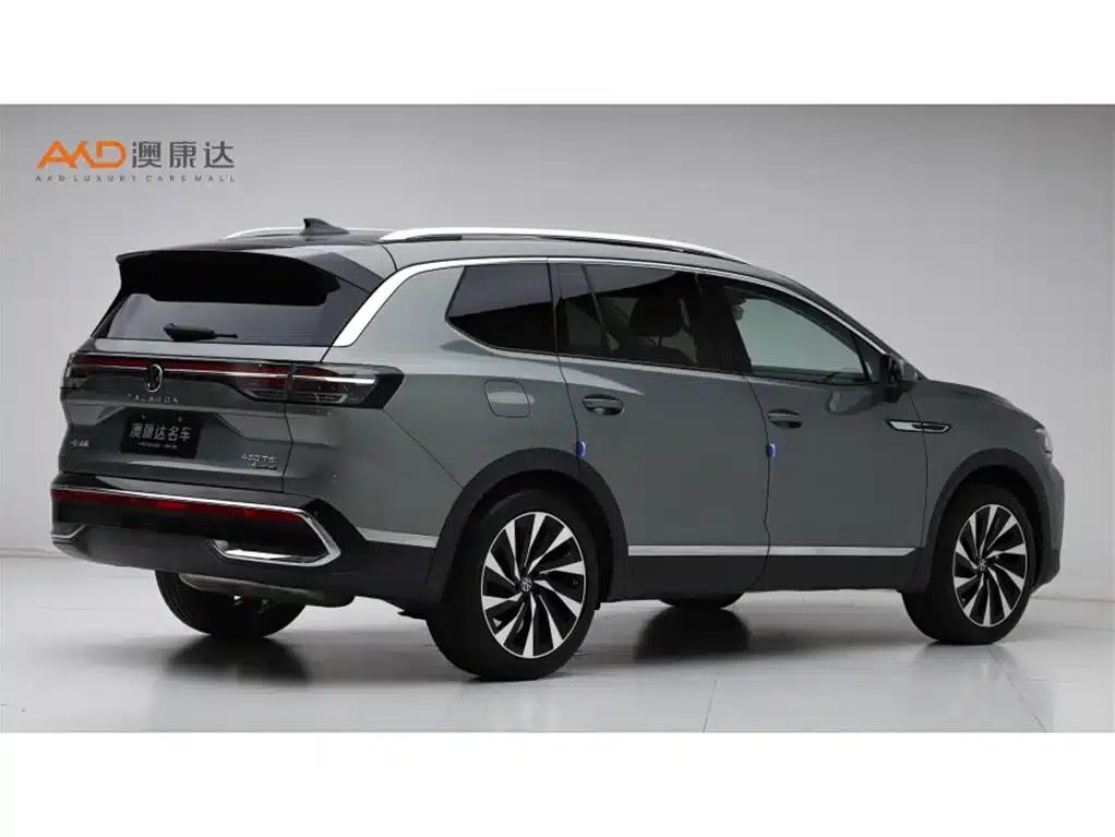 2026 Range Rover 450TSI AWD Supreme 6-Seater — миниатюра 3