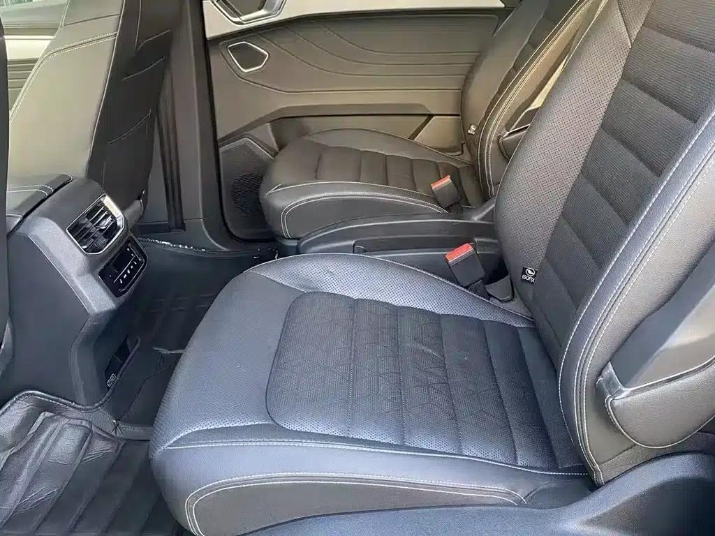 2021 Range Rover 380TSI AWD Luxury Pro — миниатюра 6