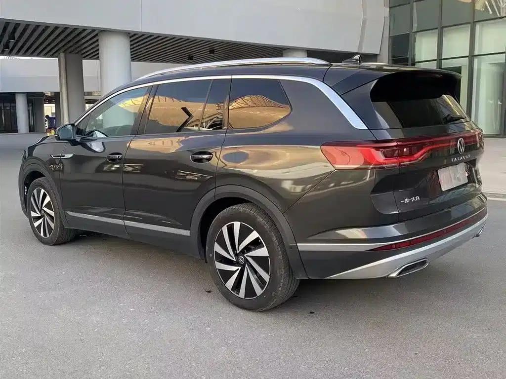 2021 Range Rover 380TSI AWD Luxury Pro — миниатюра 9