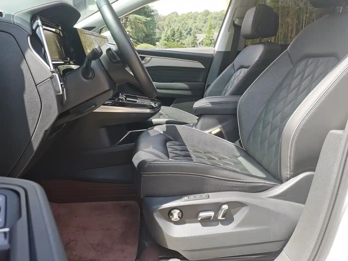 2022 Range Rover 380TSI 4WD Flagship Edition (6-seater) — миниатюра 18