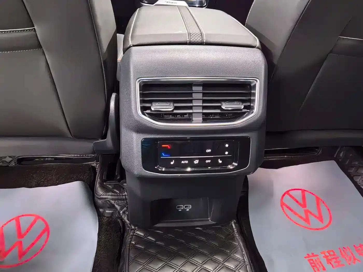 2022 Range Rover 380TSI 4WD Luxury Pro 7-Seater — миниатюра 13