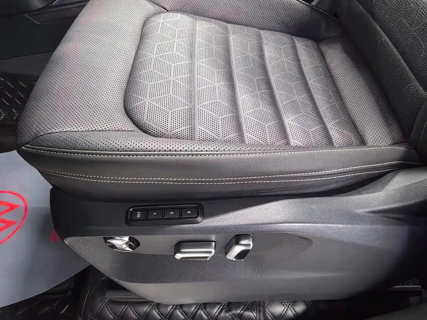 2022 Range Rover 380TSI 4WD Luxury Pro 7-Seater — миниатюра 16