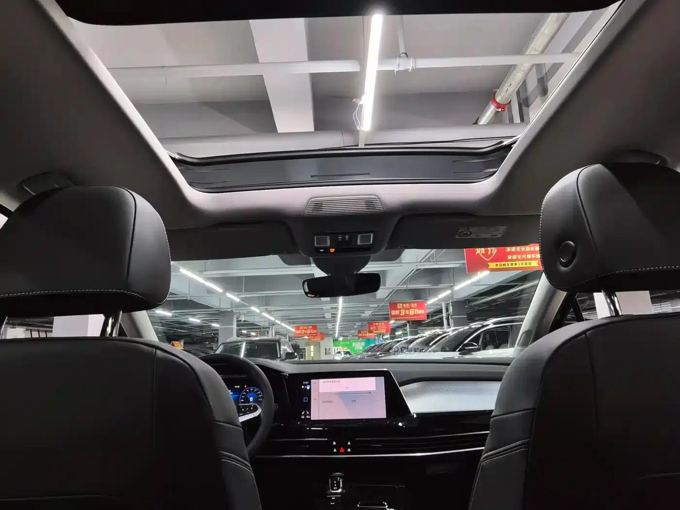 2022 Range Rover 380TSI 4WD Luxury Pro 7-Seater — миниатюра 23