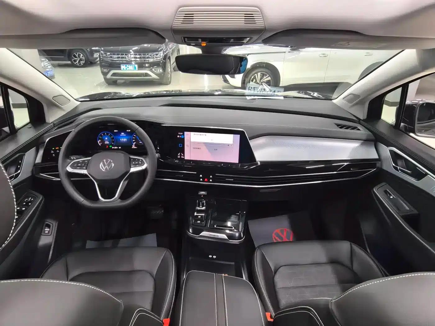 2022 Range Rover 380TSI 4WD Luxury Pro 7-Seater — миниатюра 5