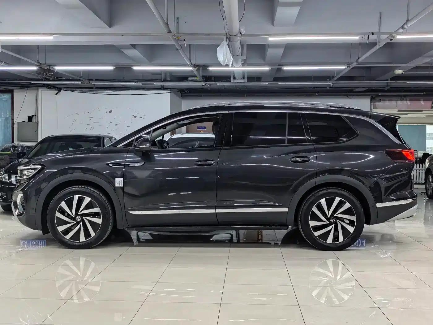 2022 Range Rover 380TSI 4WD Luxury Pro 7-Seater — миниатюра 10