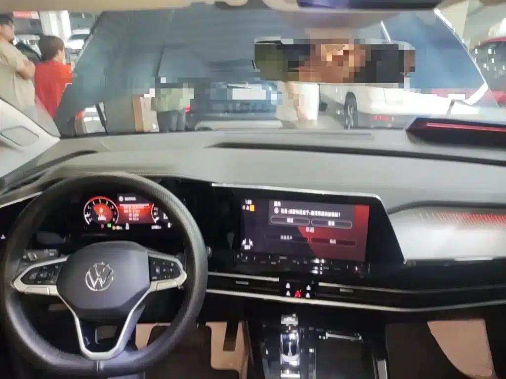 2022 Range Rover 380TSI 4WD Luxury Pro 7-Seater — миниатюра 10
