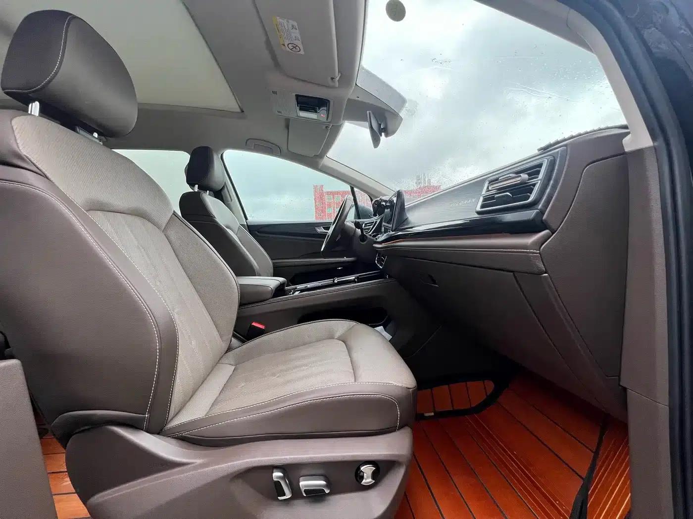 Viloran 2022 380TSI Premium Edition — миниатюра 12