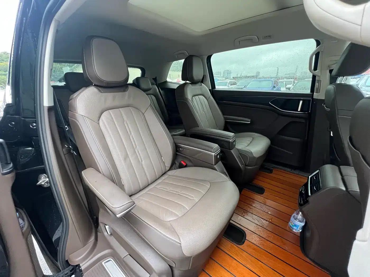 Viloran 2022 380TSI Premium Edition — миниатюра 19