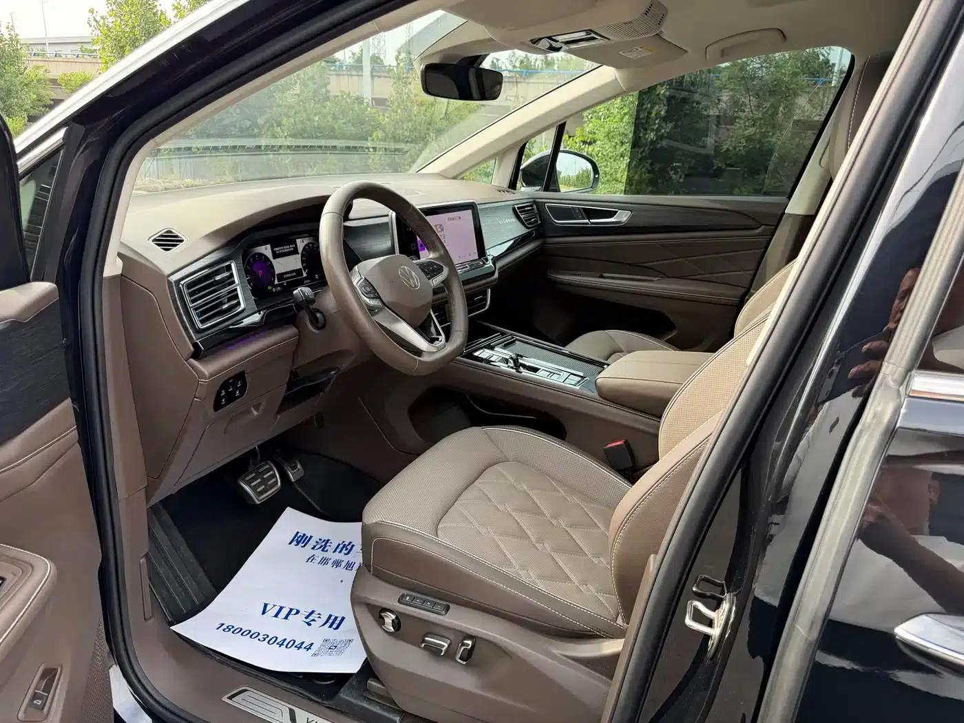 Viloran 2023 Facelift 380TSI Premium Edition — миниатюра 3