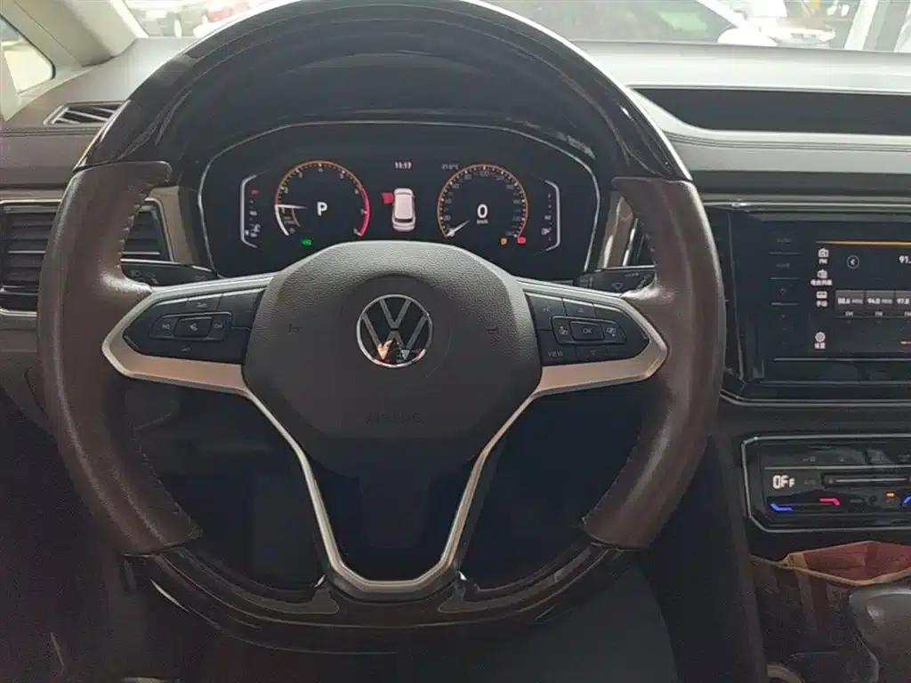 Viloran 2020 330TSI Business Edition — миниатюра 11