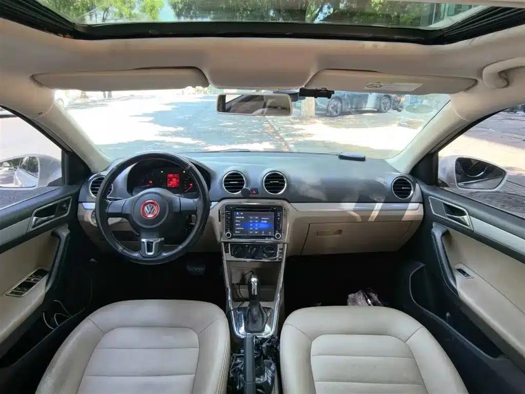 Jetta 2015 1.6L Automatic Deluxe — миниатюра 6