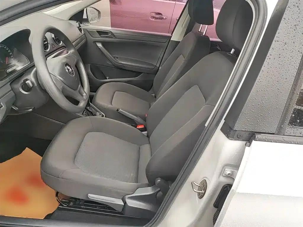 Jetta 2017 1.5L Automatic Fashion Edition — миниатюра 15