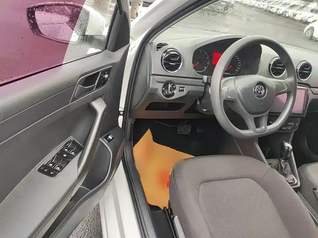 Jetta 2017 1.5L Automatic Fashion Edition — миниатюра 16