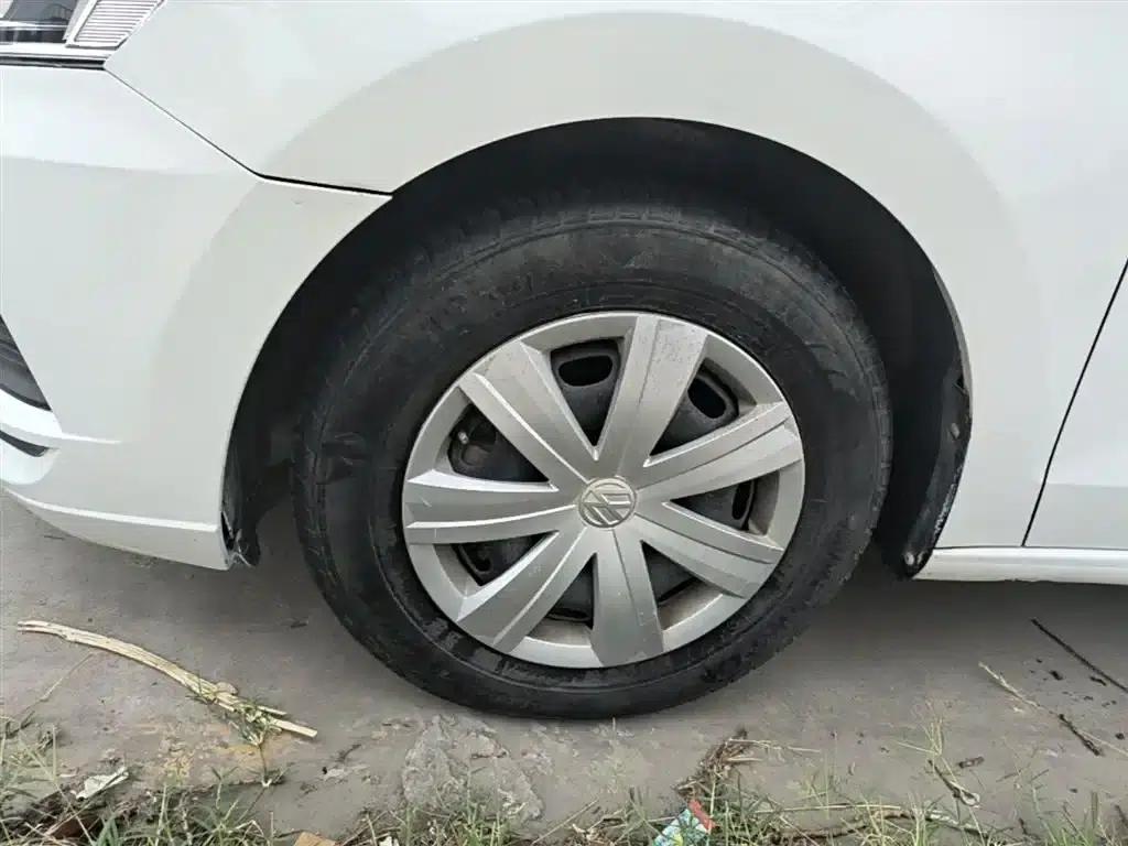 Jetta 2017 1.5L Manual Fashion Edition — миниатюра 23