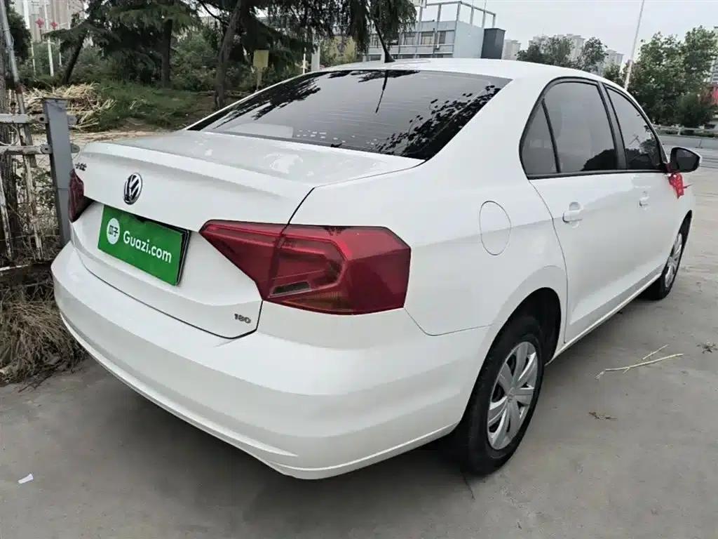 Jetta 2017 1.5L Manual Fashion Edition — миниатюра 7