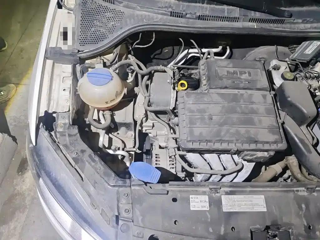 Jetta 2013 1.6L Automatic Comfort Model — миниатюра 23