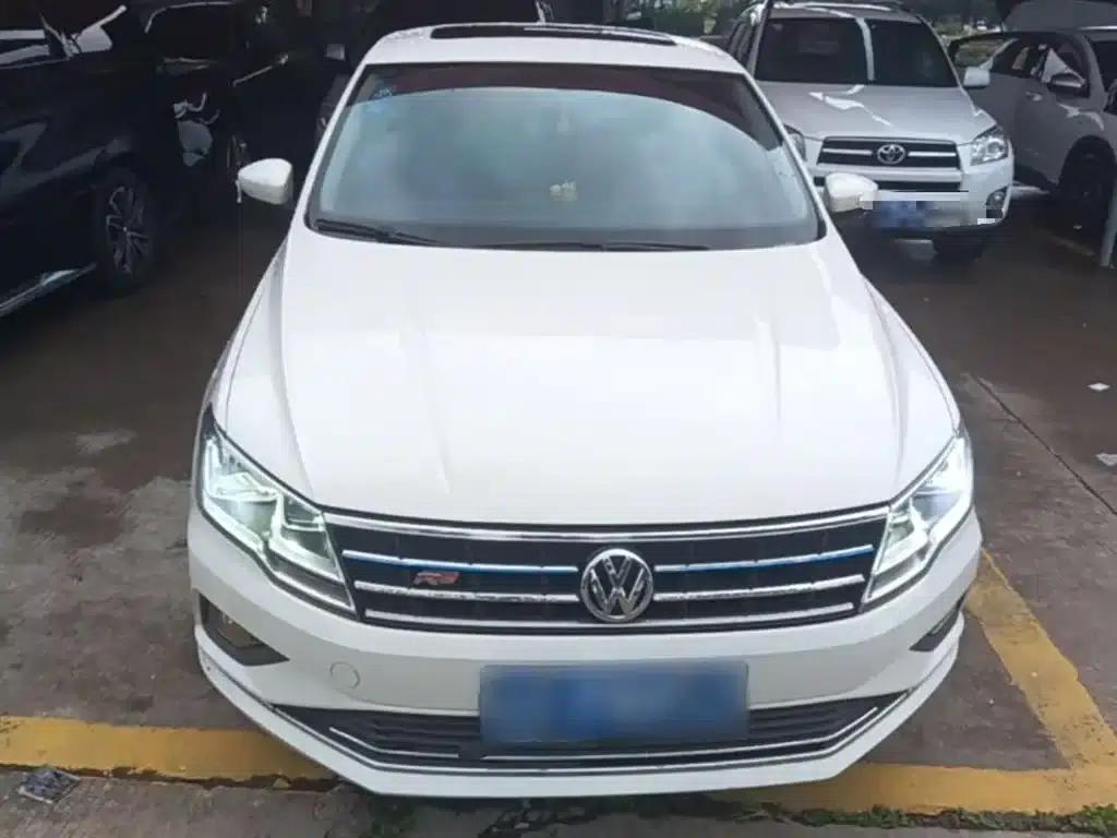 Jetta 2017 1.5L Automatic Comfort Model — миниатюра 3