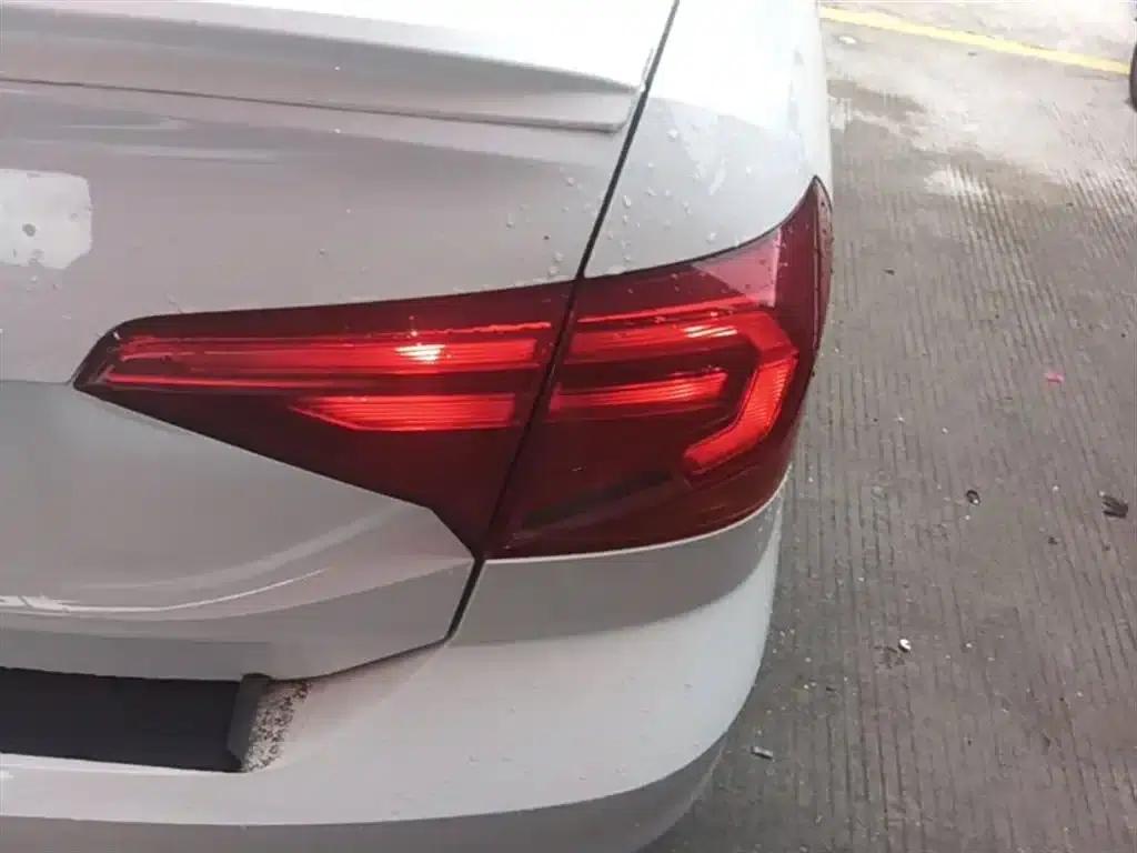 Jetta 2017 1.5L Automatic Comfort Model — миниатюра 8