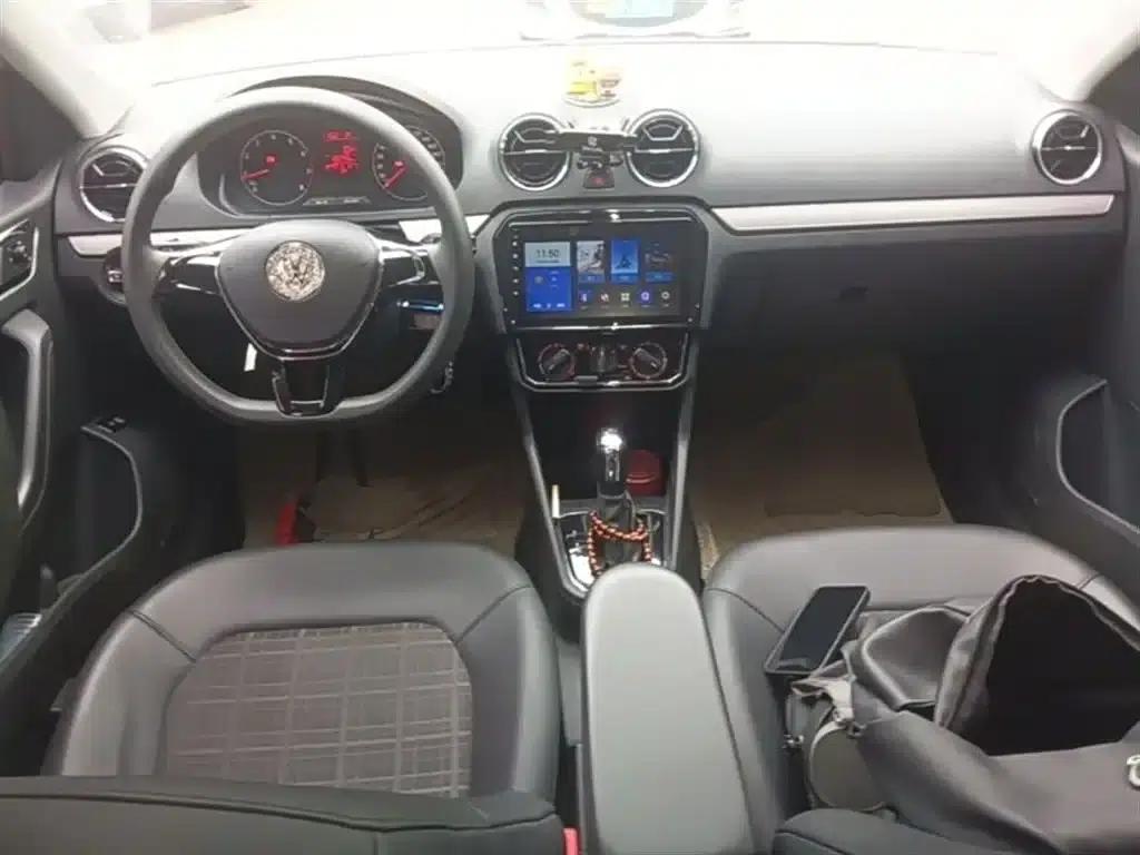 Jetta 2017 1.5L Automatic Comfort Model — миниатюра 10