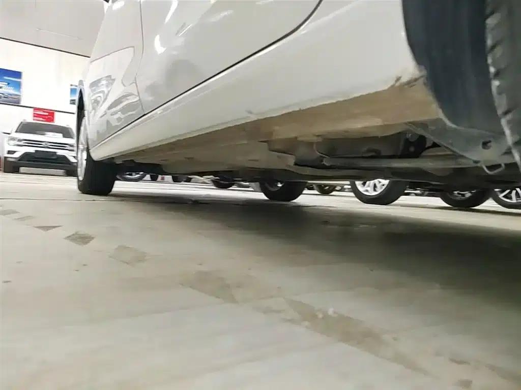 Jetta 2017 1.5L Automatic Fashion Edition — миниатюра 22