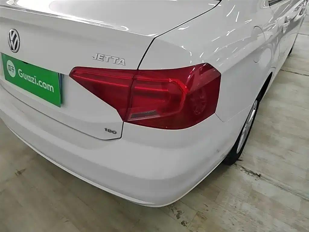 Jetta 2017 1.5L Automatic Fashion Edition — миниатюра 8