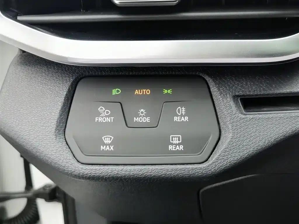 ID.4 CROZZ 2021 Shadow Edition First Edition 2WD — миниатюра 21