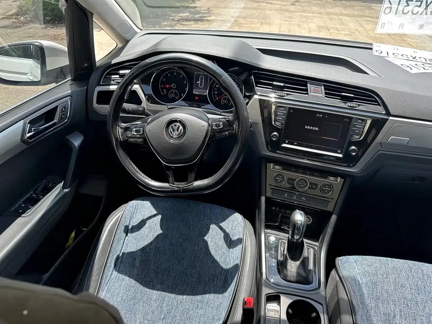 2018 Touran L 280TSI DSG Cross Edition 6-seater National VI Emission Standard — миниатюра 13