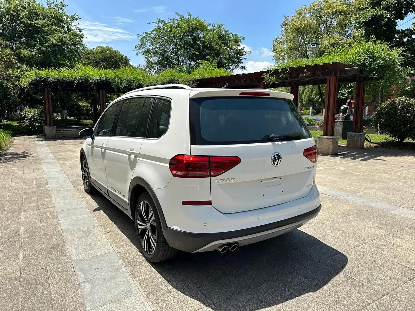 2018 Touran L 280TSI DSG Cross Edition 6-seater National VI Emission Standard — миниатюра 17