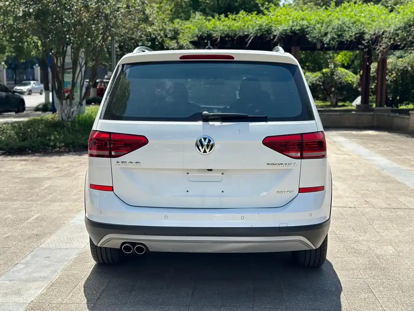 2018 Touran L 280TSI DSG Cross Edition 6-seater National VI Emission Standard — миниатюра 7