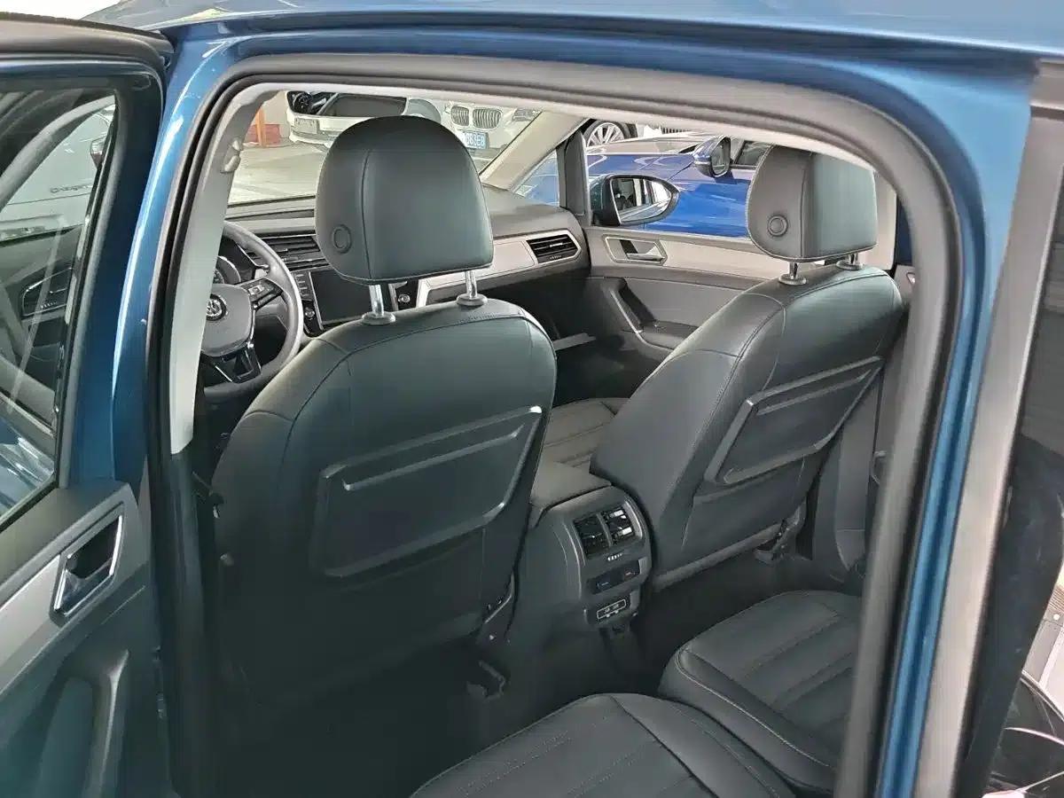 2018 Touran L 280TSI DSG Comfort Edition 7-seater (National V Emission Standard) — миниатюра 11