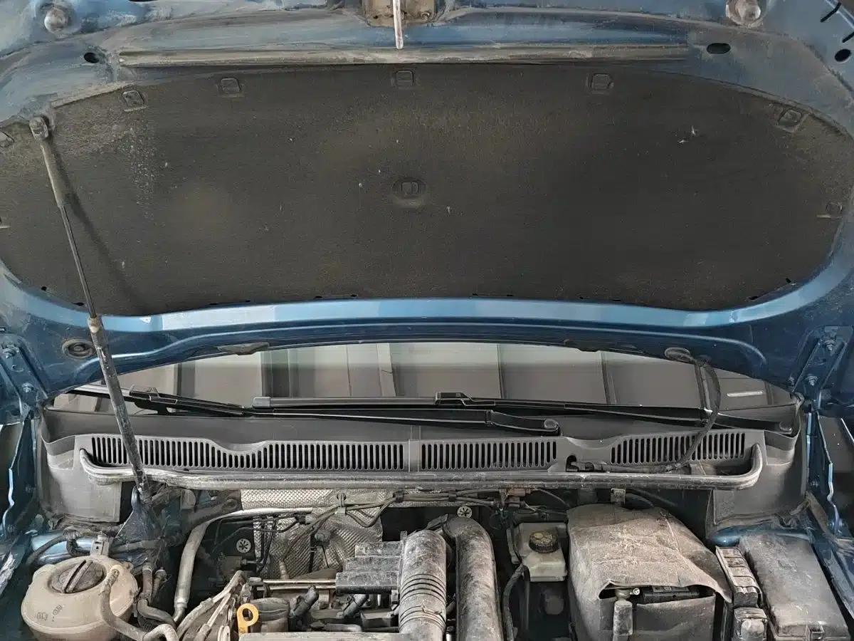 2018 Touran L 280TSI DSG Comfort Edition 7-seater (National V Emission Standard) — миниатюра 13
