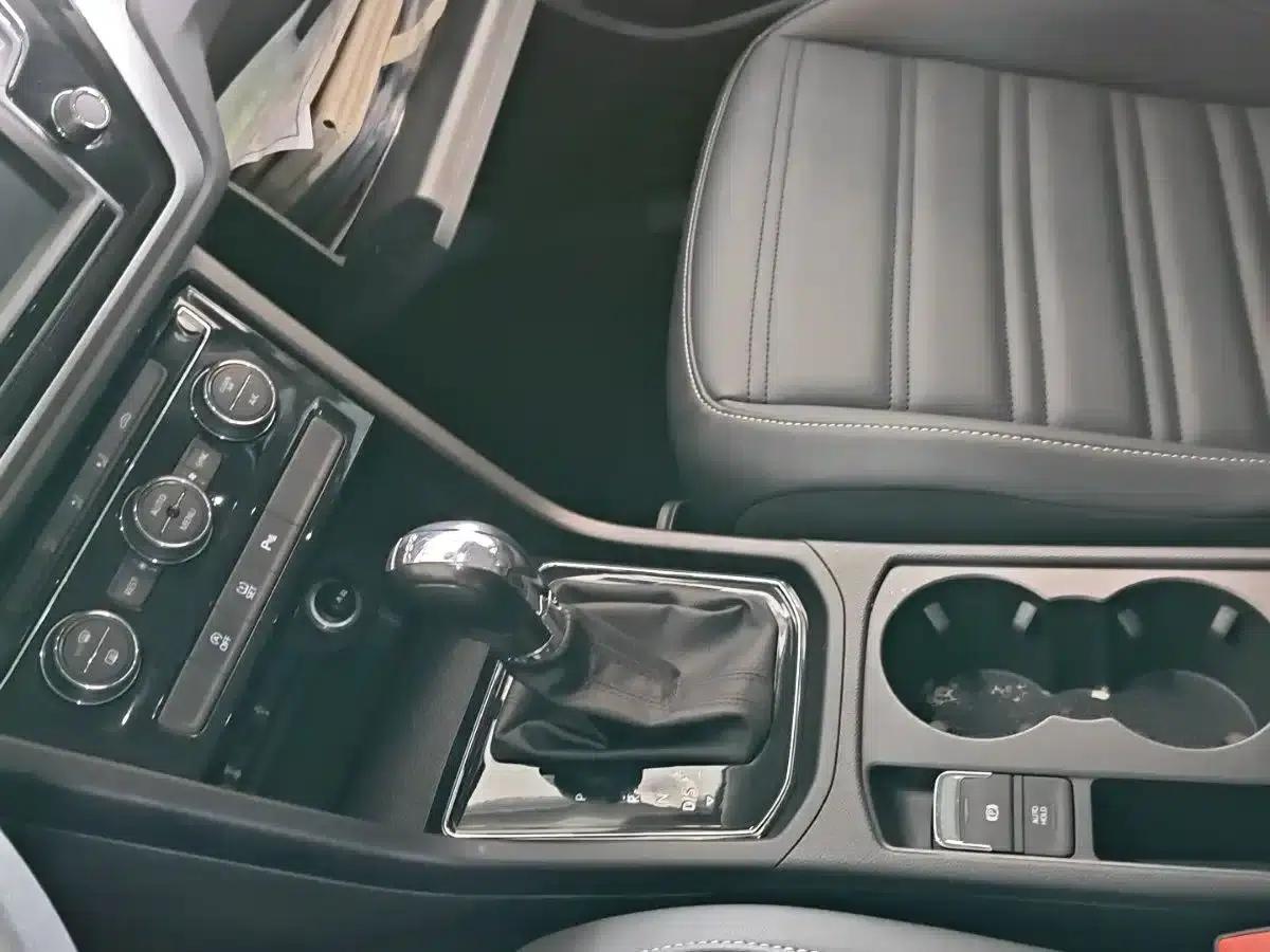 2018 Touran L 280TSI DSG Comfort Edition 7-seater (National V Emission Standard) — миниатюра 14
