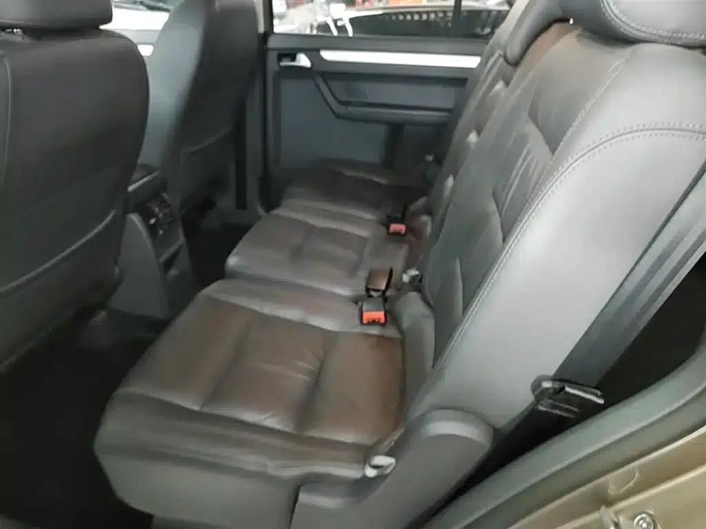 2015 Touran 1.4T DSG Comfort Edition 5-seater — миниатюра 17