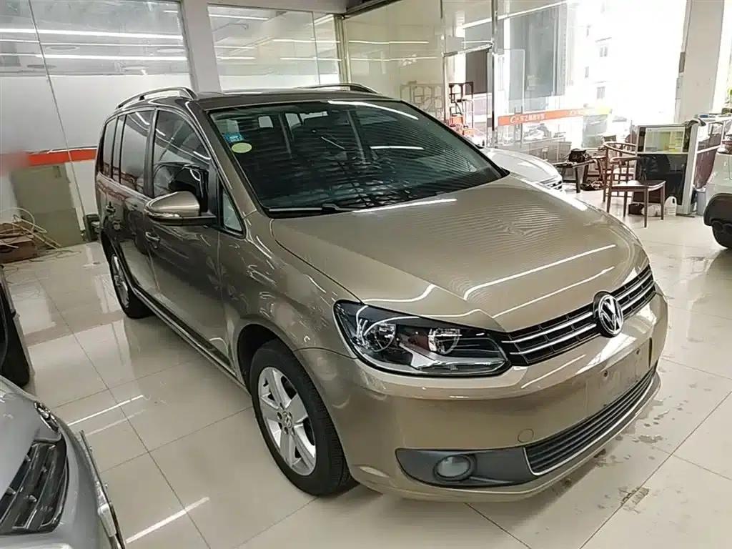 2015 Touran 1.4T DSG Comfort Edition 5-seater — миниатюра 4