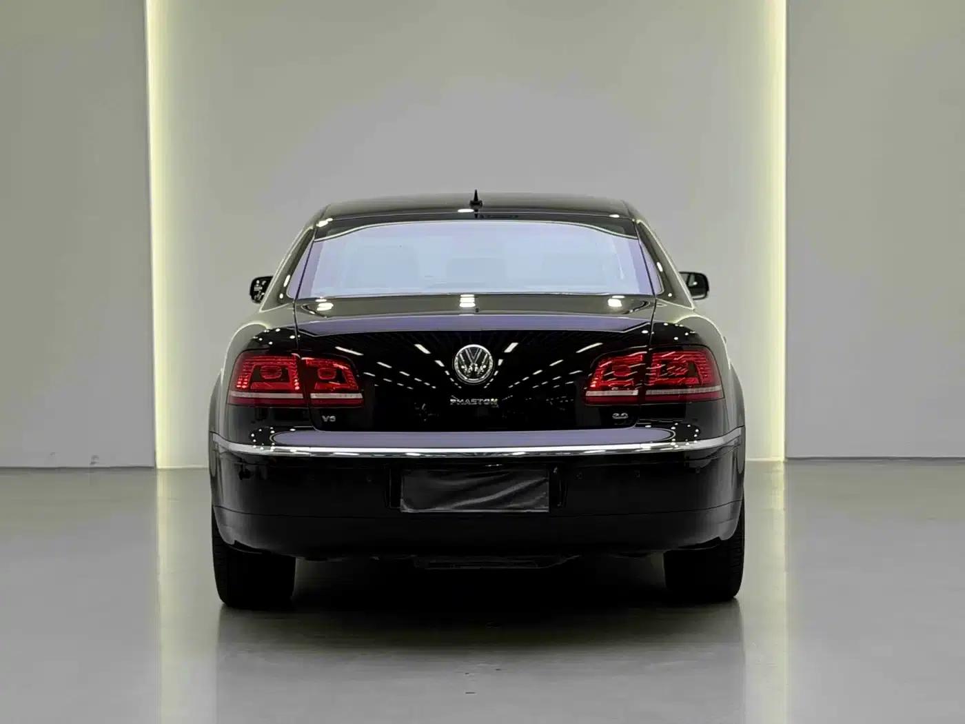 Phaeton 2015 3.0L Exclusive Edition — миниатюра 5