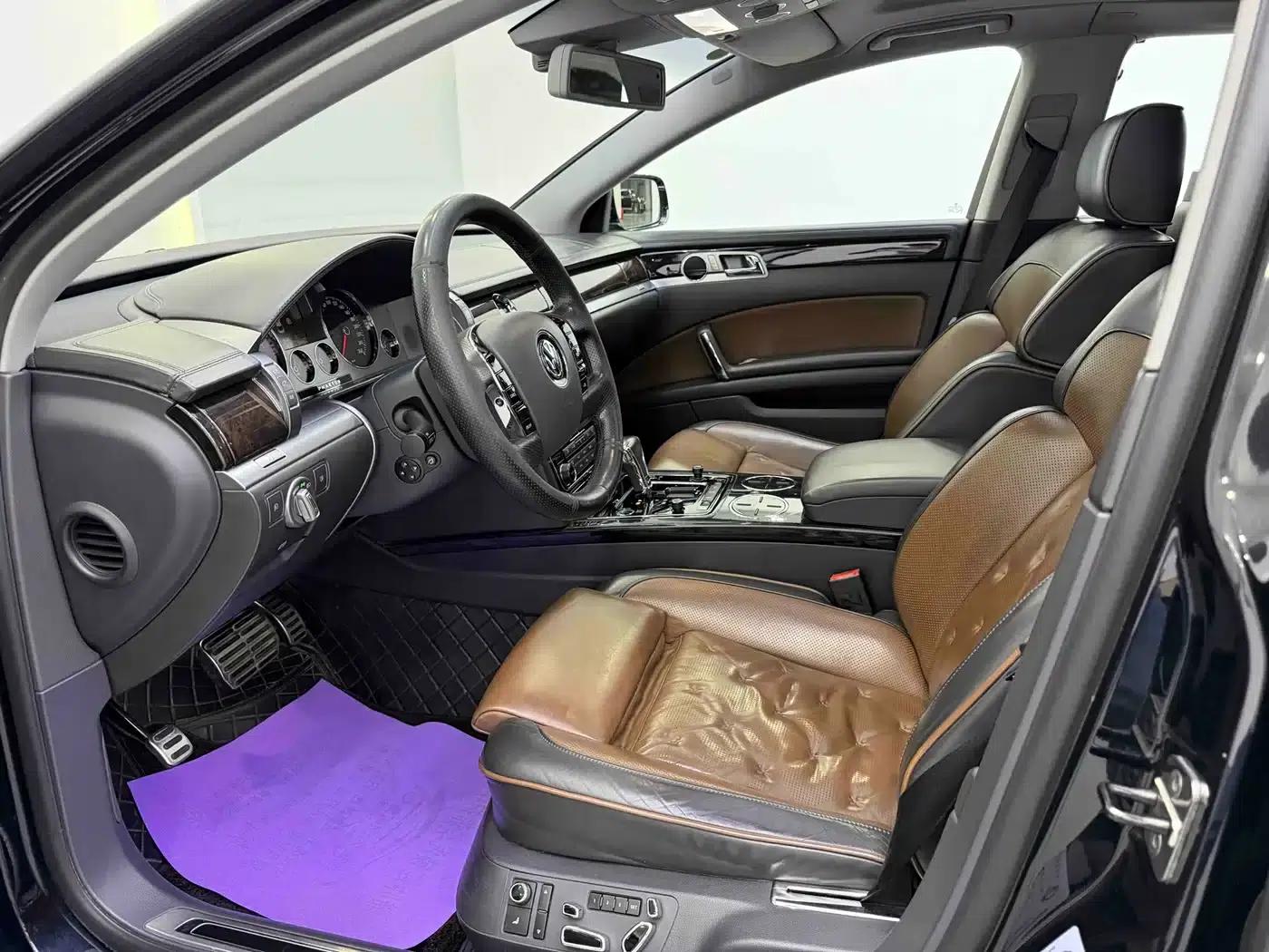 Phaeton 2015 3.0L Exclusive Edition — миниатюра 9