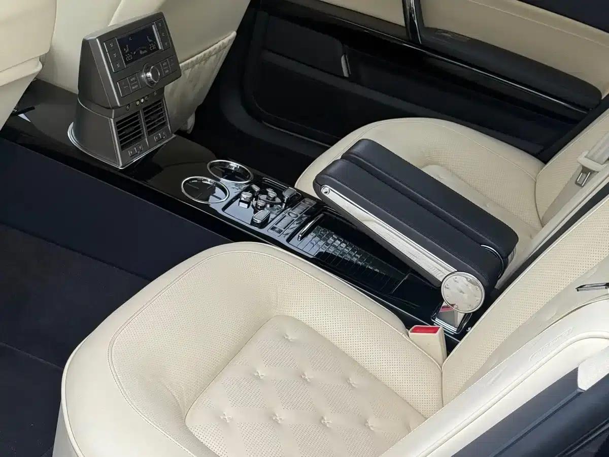 Phaeton 2013 4.2L Perkins Flo Edition — миниатюра 11