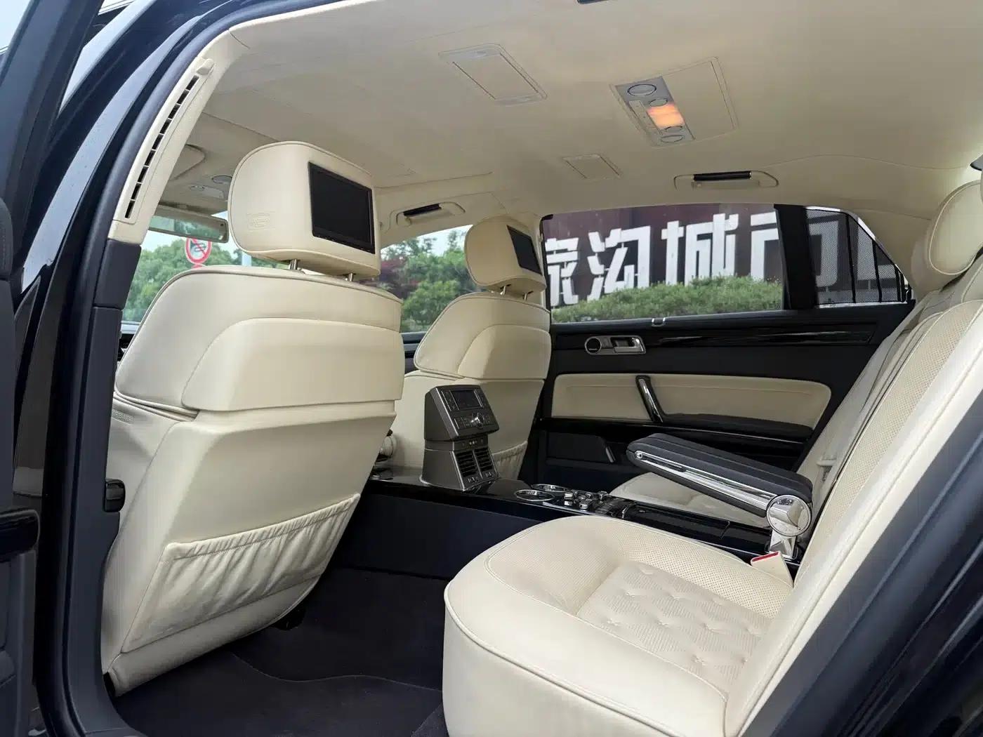 Phaeton 2013 4.2L Perkins Flo Edition — миниатюра 27