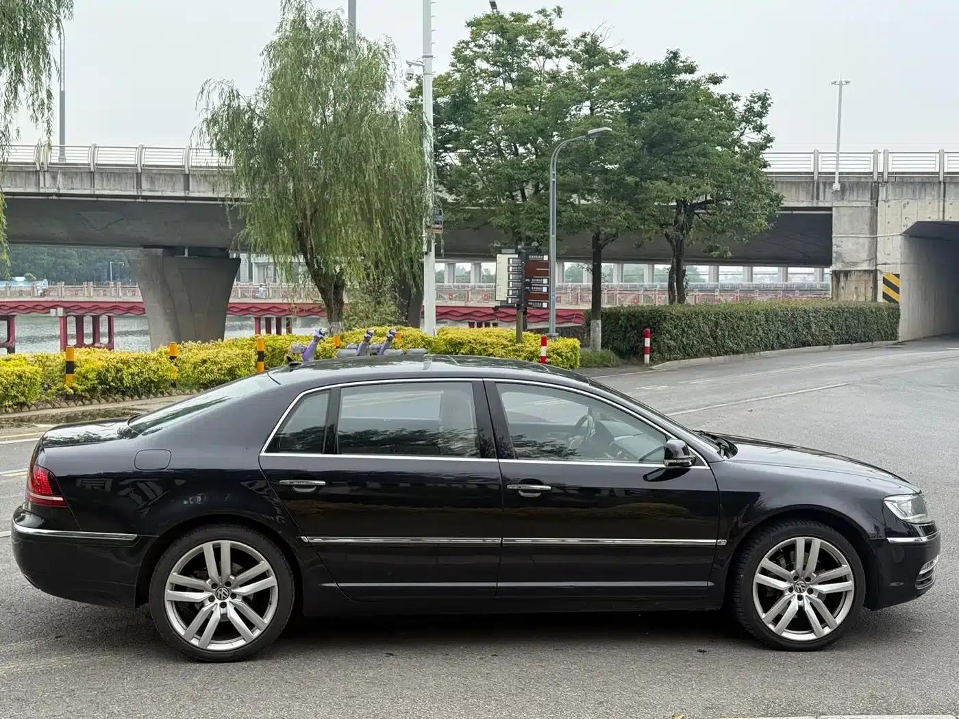 Phaeton 2013 4.2L Perkins Flo Edition — миниатюра 4