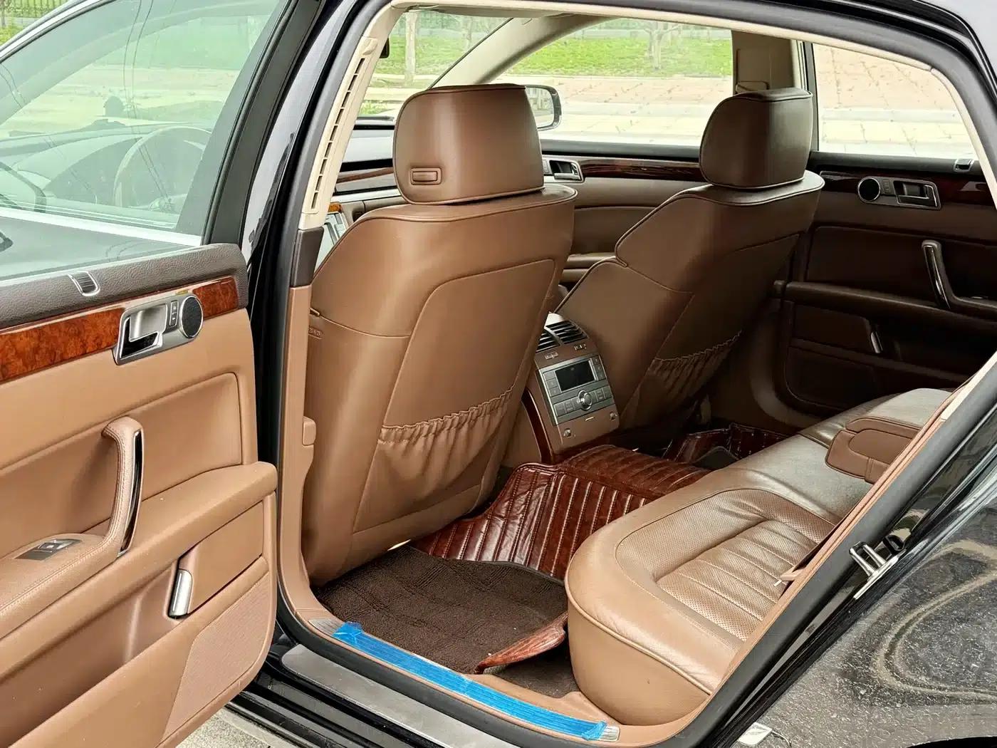 Phaeton 2012 3.0L Executive Edition — миниатюра 9