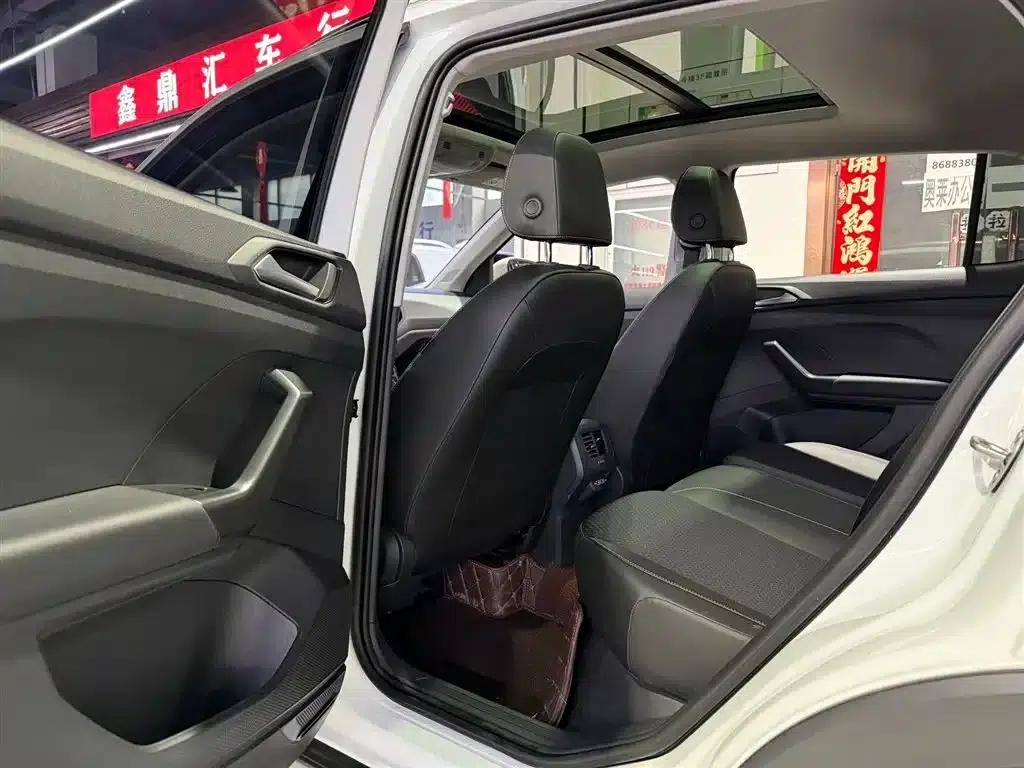 2021 Volkswagen T-Cross 1.5L Automatic Smart Connect Edition — миниатюра 9