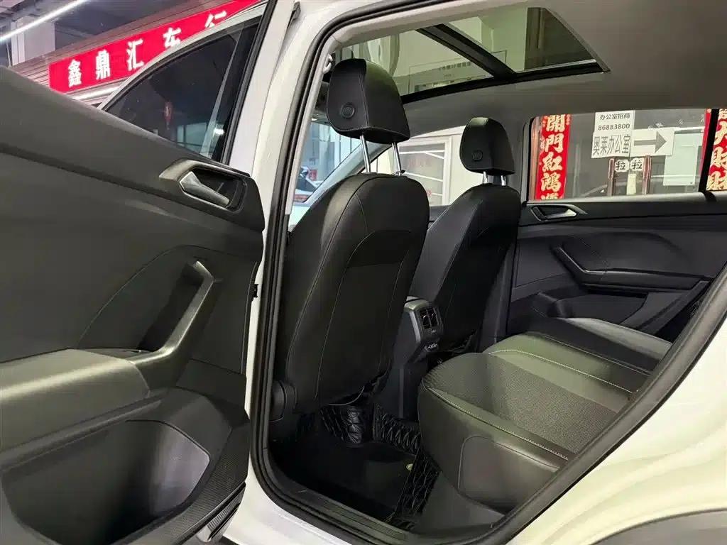 T-Cross 2021 1.5L Automatic 30th Anniversary Edition — миниатюра 9