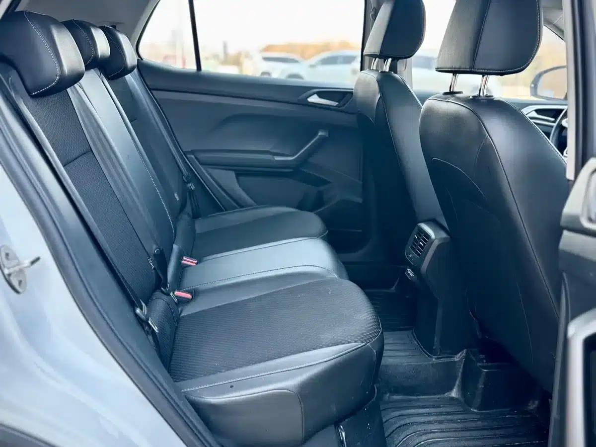 2021 Volkswagen T-Cross 200TSI DSG Smart Connect Edition — миниатюра 12