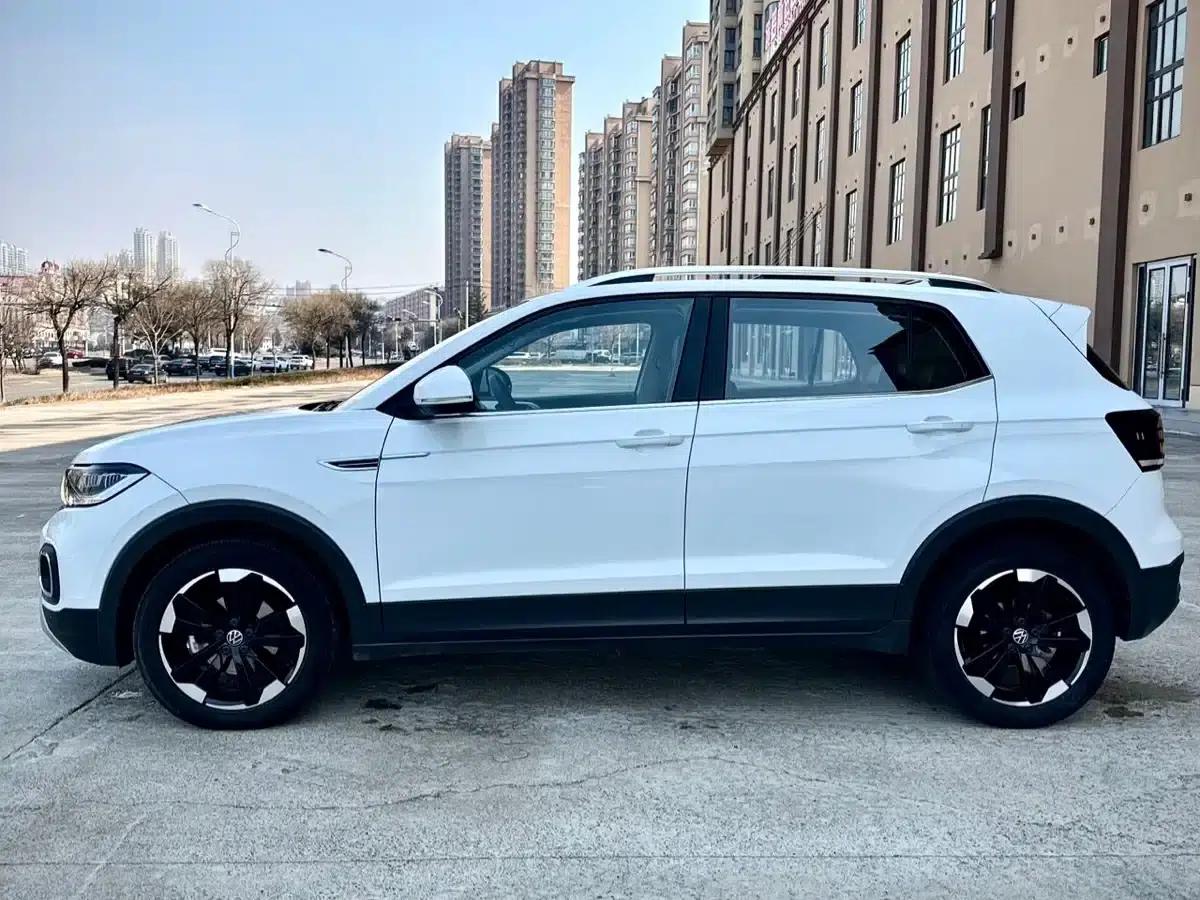 2021 Volkswagen T-Cross 200TSI DSG Smart Connect Edition — миниатюра 8