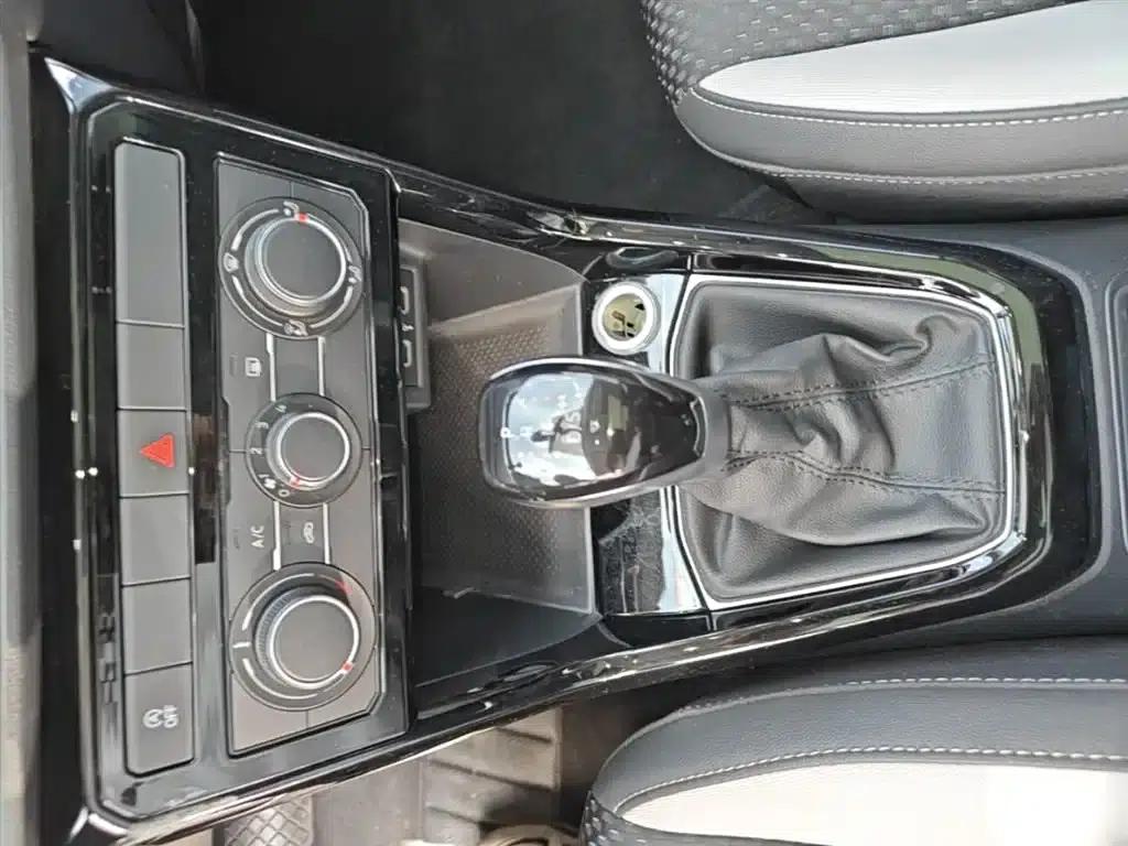 2020 Volkswagen T-Cross 1.5L Automatic Comfort — миниатюра 14