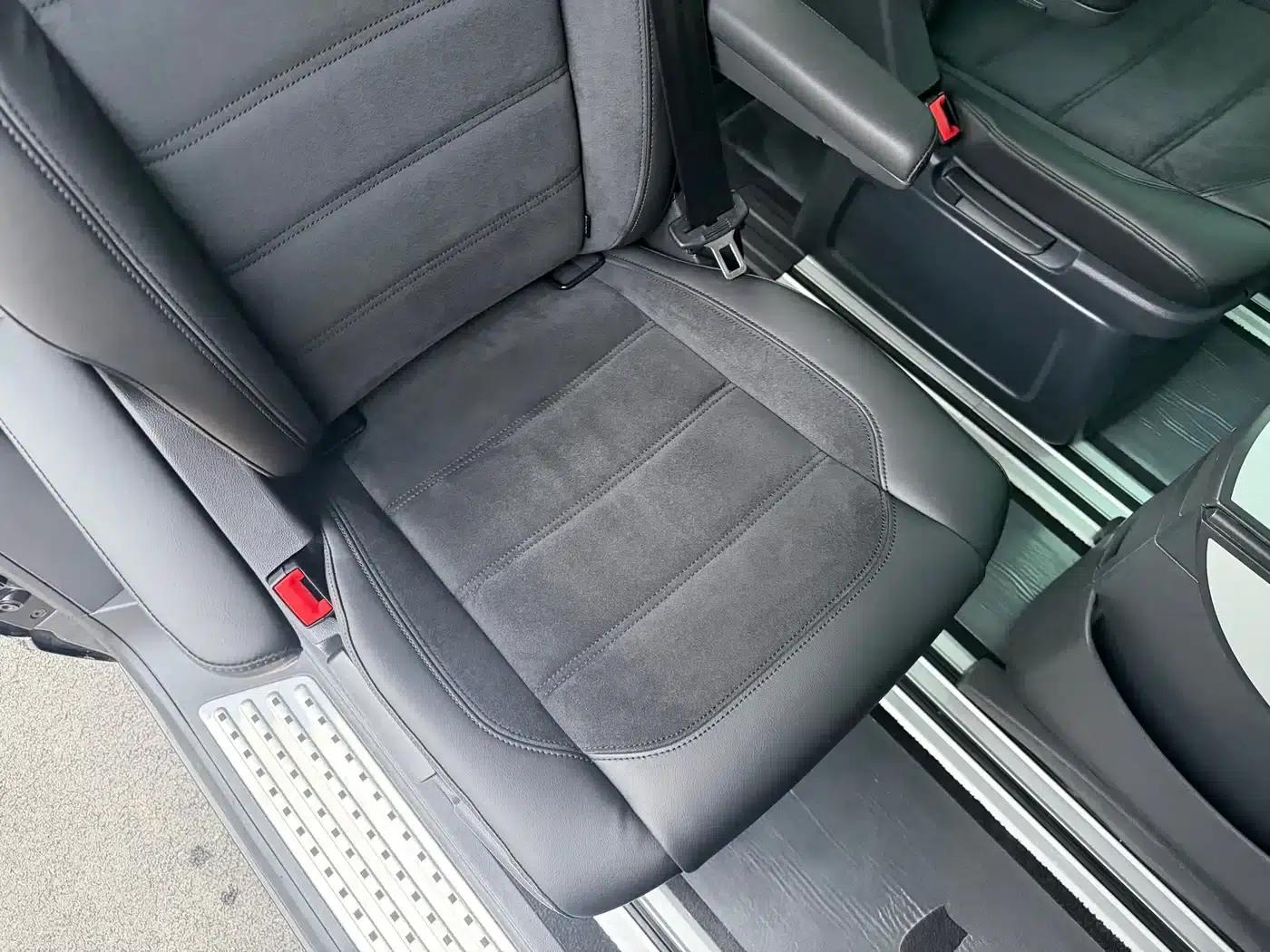 Multivan 2018 2.0TSI 4WD Explorer Edition 7-seater — миниатюра 23