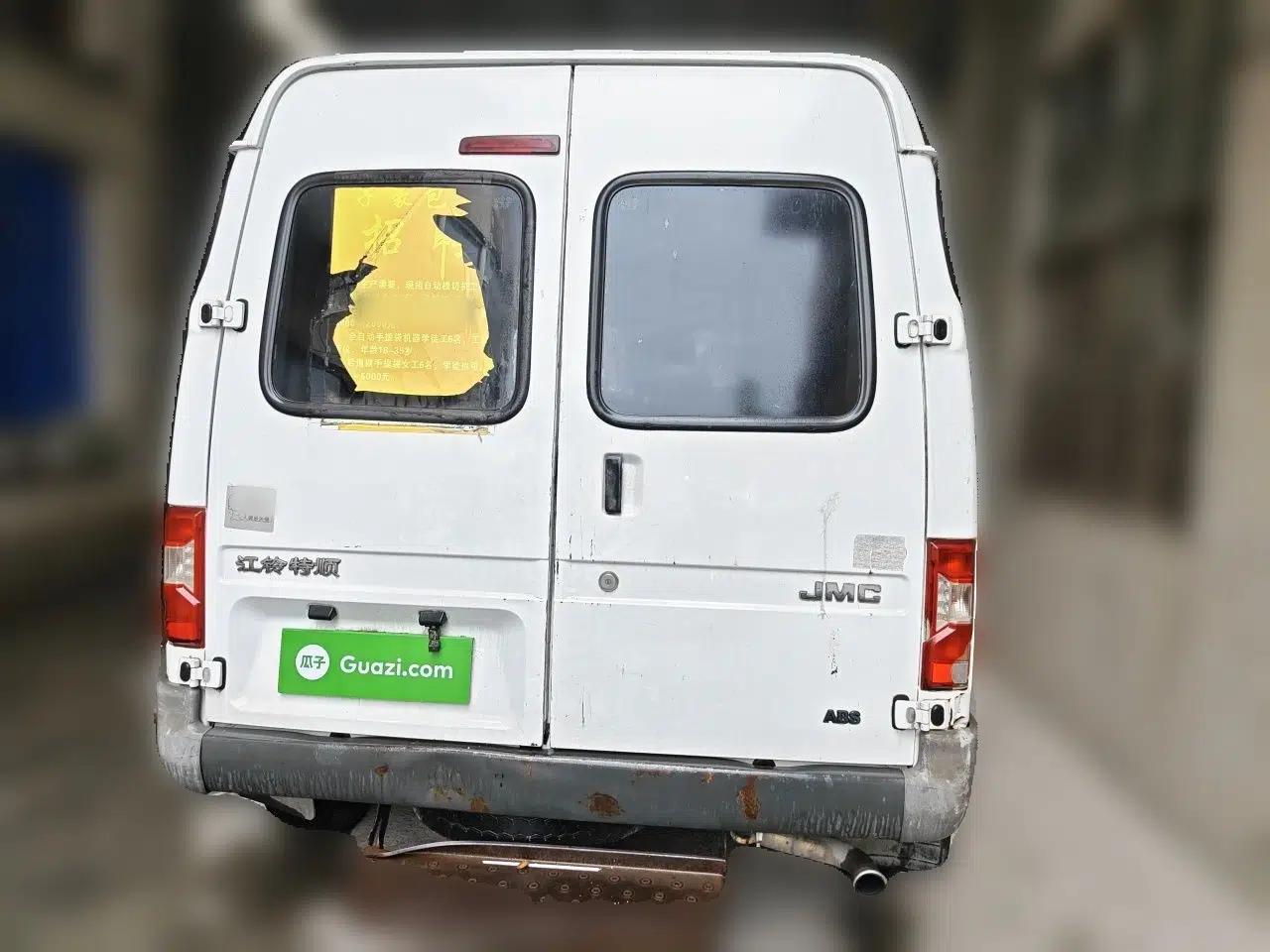 JMC Transit 2017 2.8T Commercial Version Short Wheelbase Mid-Roof 6/7/8-Seater JX493 — миниатюра 5