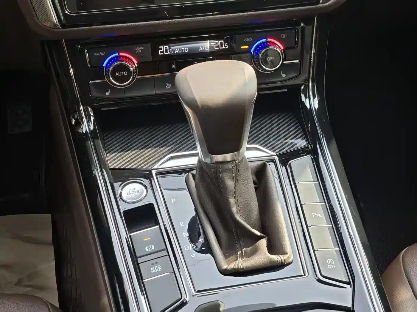 Phideon 2021 380TSI Luxury Edition — миниатюра 13