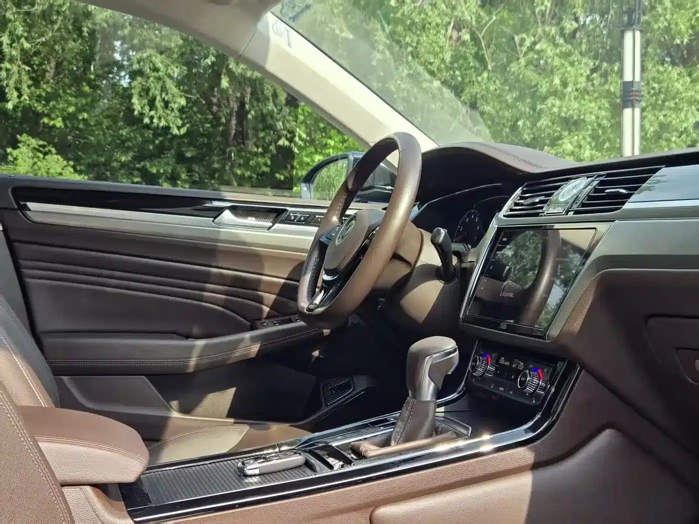 Phideon 2021 380TSI Luxury Edition — миниатюра 6